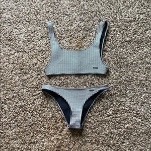 Triangl bikini